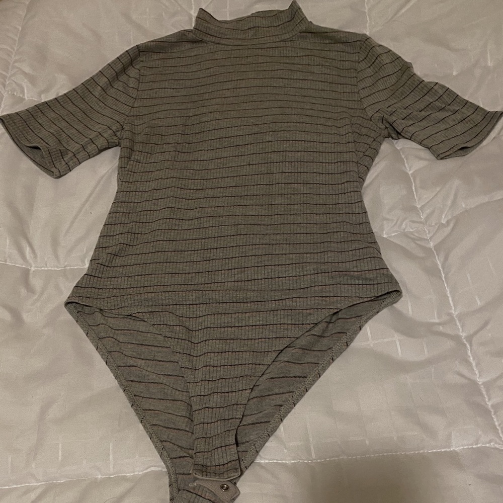 Short sleeve turtleneck bodysuit